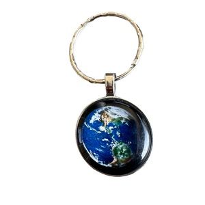 4/$20!!  Earth Photo Keychain